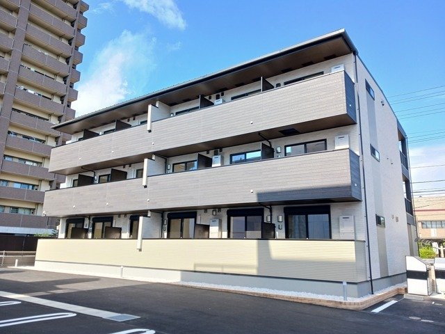 建物外観　外観は落ち着いています