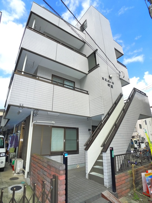 ルミエール町屋の外観写真