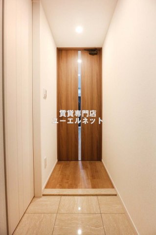 玄関　住まいの顔ともなる玄関