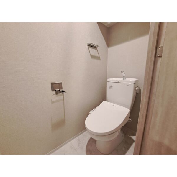 スプランディッド福島WESTのトイレ写真