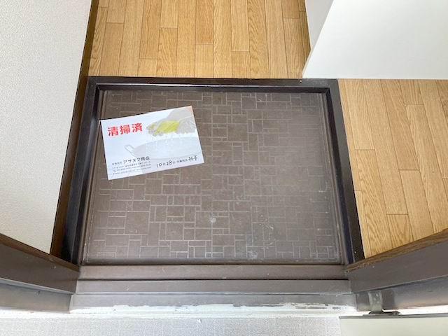 玄関　同間取り別号室