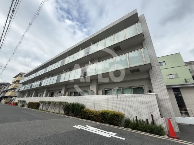 建物外観　Lavia背戸口　外観