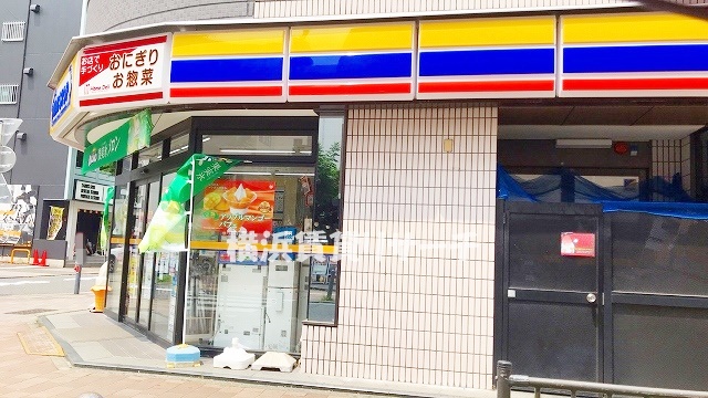 コンビニ　ミニストップベイスターズ通り店（コンビニ）まで65m