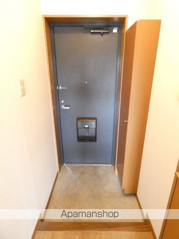 リヴェールJ・7の玄関写真