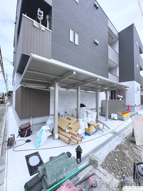 近鉄南大阪線 今川駅 徒歩10分 3階建 新築の外観写真