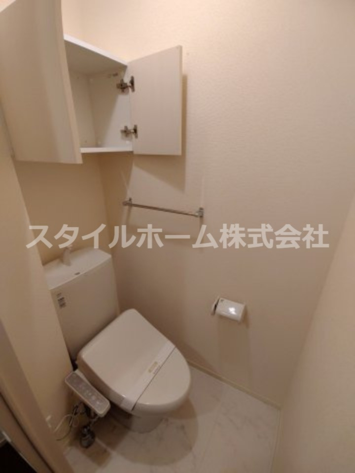 トイレ　ゆったりとした空間のトイレです