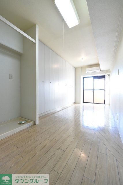 ライオンズマンション板橋中丸町の居間写真