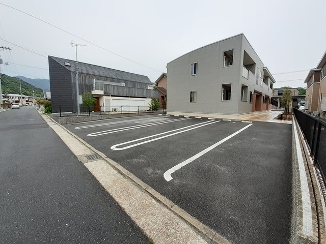 コンビニ　セブンイレブン廿日市大野中央店（コンビニ）まで145m