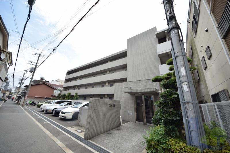 建物外観　鉄筋コンクリート造マンションです。