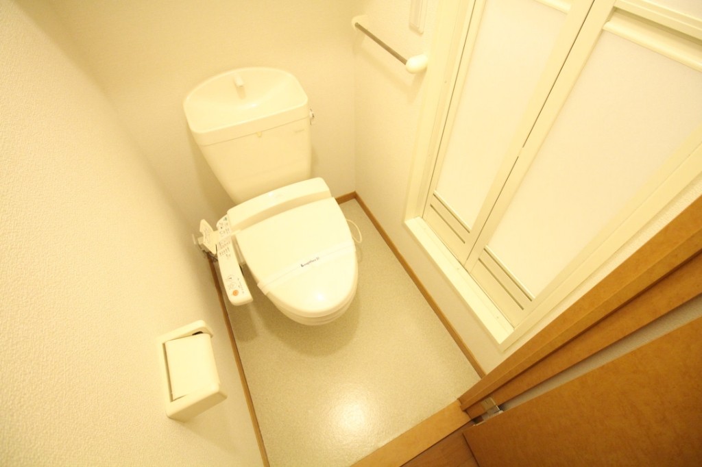 その他　あると嬉しい温水洗浄便座が標準装備です。