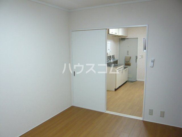 ハマーハイツの居間写真