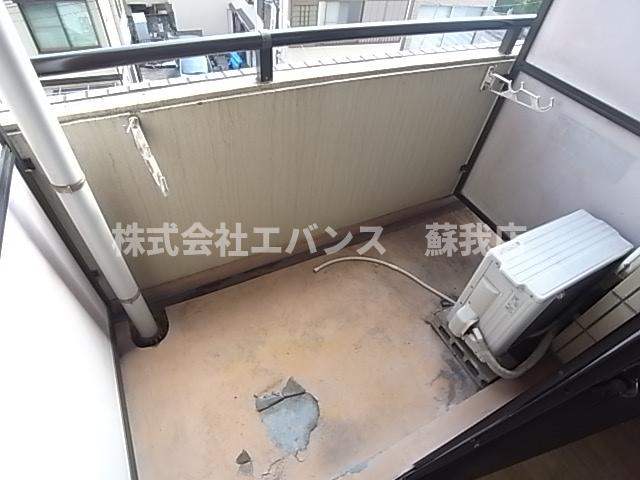 バルコニー　開放的で明るい空間を演出してくれるバルコニーです