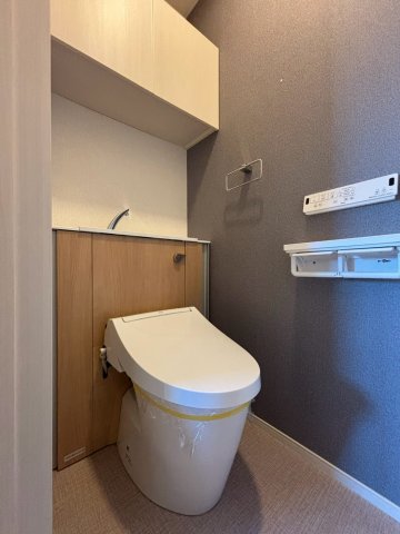 ＪＲ阪和線 富木駅 徒歩3分 3階建 築2年のトイレ写真