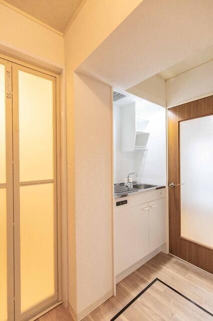 玄関　別部屋参考写真です