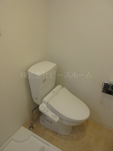 トイレ　※別号室参考写真