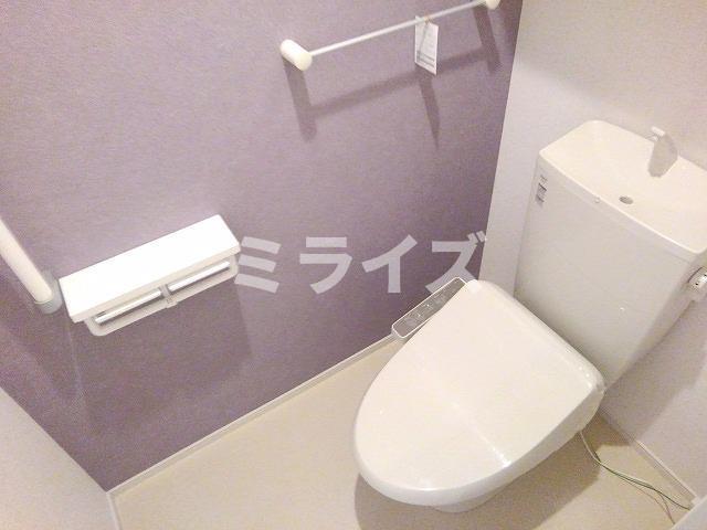 地下鉄今里筋線 井高野駅 徒歩5分 2階建 築8年のトイレ写真