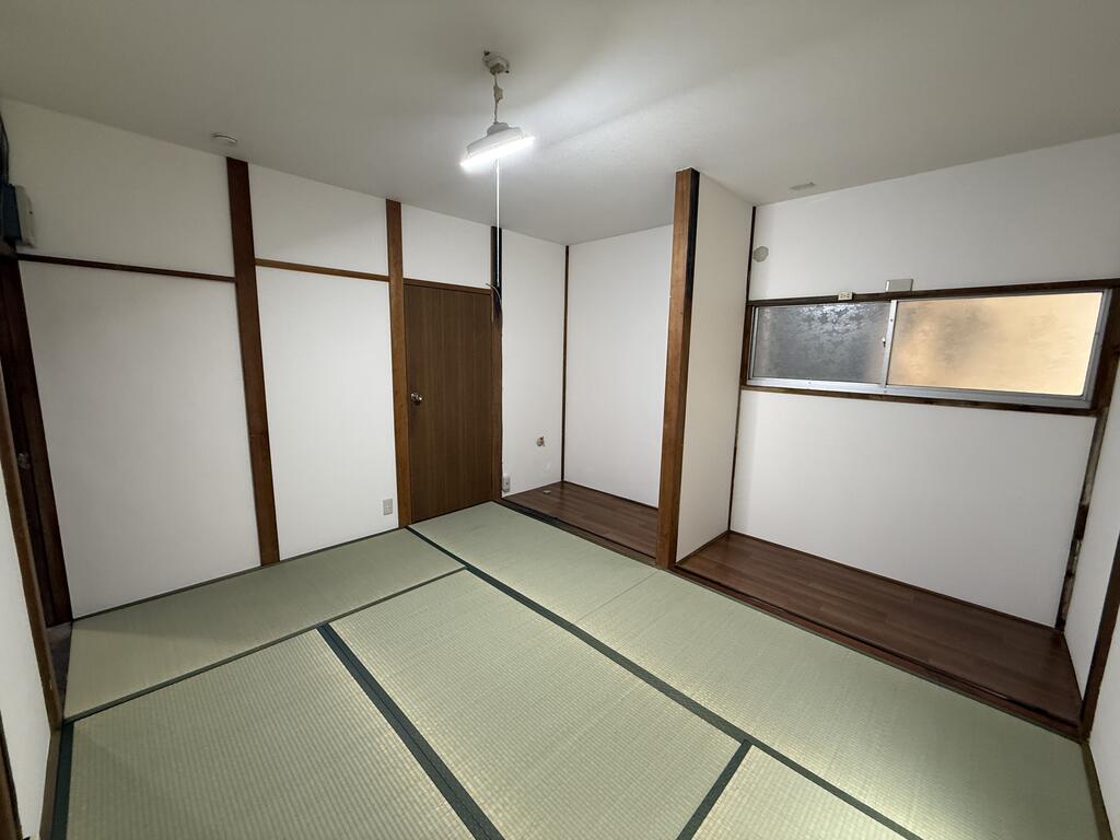 寿戸建て3の居間写真