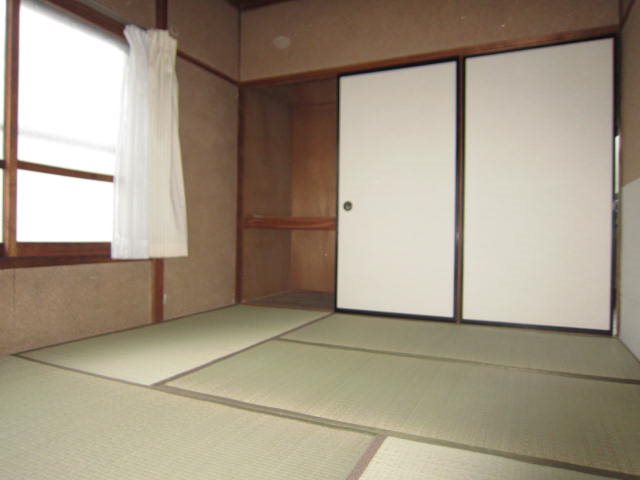 橋爪アパートの内装写真