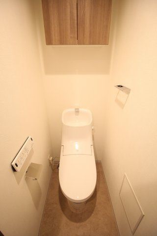 トイレ　（別タイプ参考写真）レガリス西日暮里ステーションフロント　荒