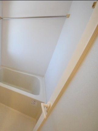 バス・シャワールーム　同じ間取りの別部屋写真