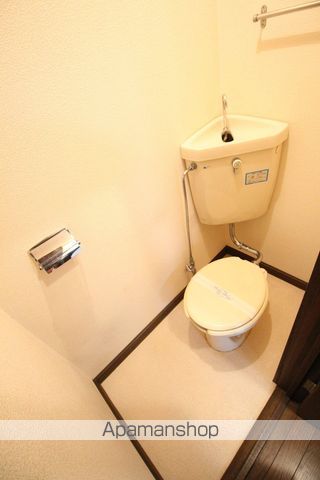地下鉄東西線 ひばりが丘駅 徒歩12分 3階建 築32年のトイレ写真
