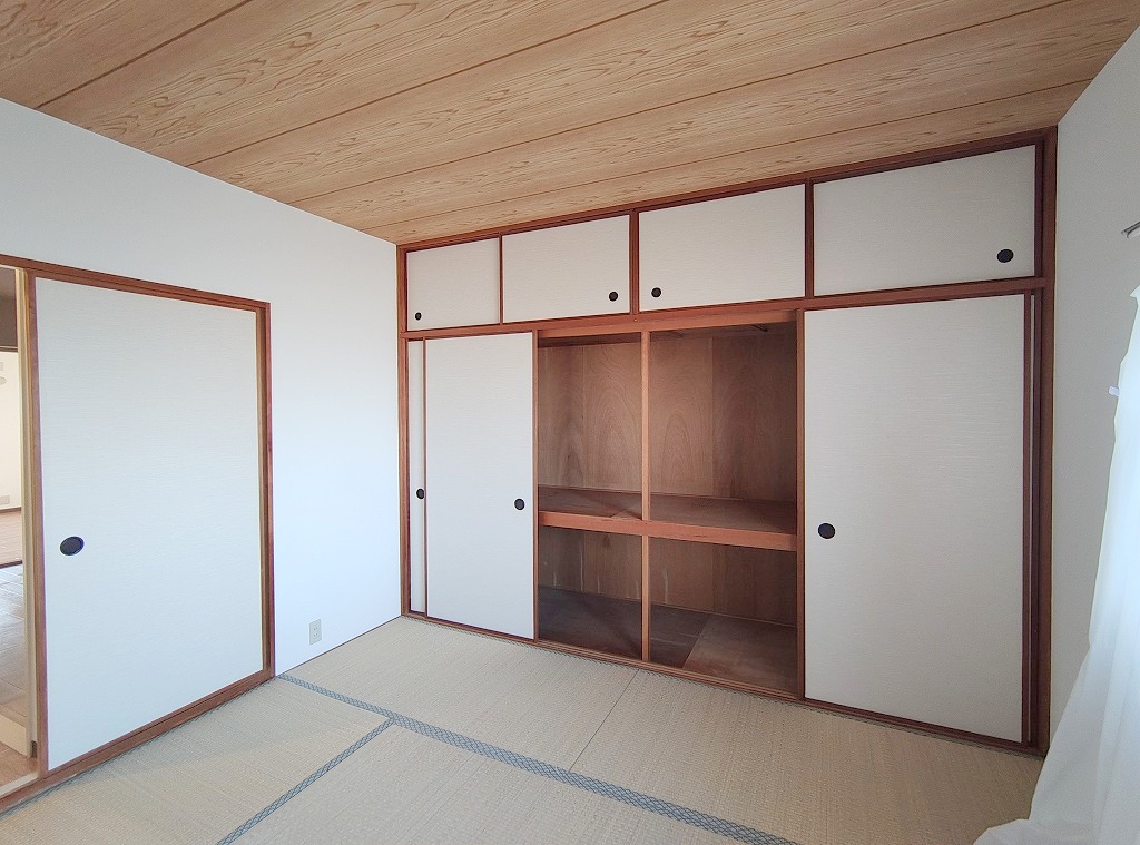 収納　和室押し入れ