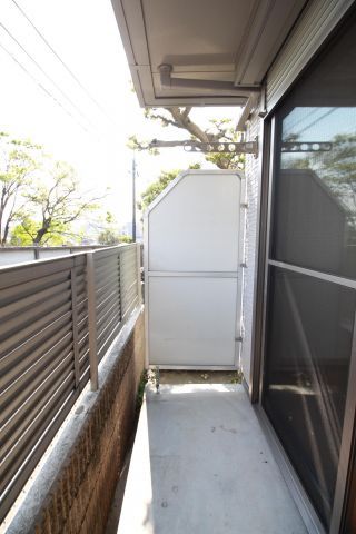 バルコニー　（別タイプ参考写真）メゾン・ド・エル　荒川区西日暮里3