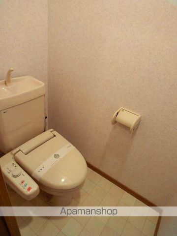 西鉄天神大牟田線 高宮駅 徒歩12分 8階建 築28年のトイレ写真