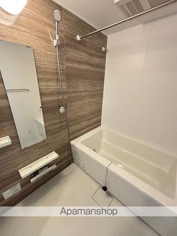 ＪＲ東海道本線 守山駅 バス乗車時間：21分 最寄りバス停で下車 徒歩3分 2階建 築3年の風呂写真