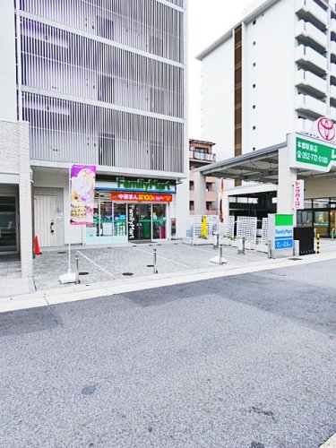 コンビニ　ファミリーマート 本郷名古屋店（コンビニ）まで173m
