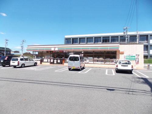 コンビニ　セブンイレブン豊田市金谷町店（コンビニ）まで707m