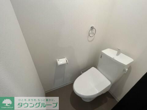 ジーメゾン新狭山駅前のトイレ写真