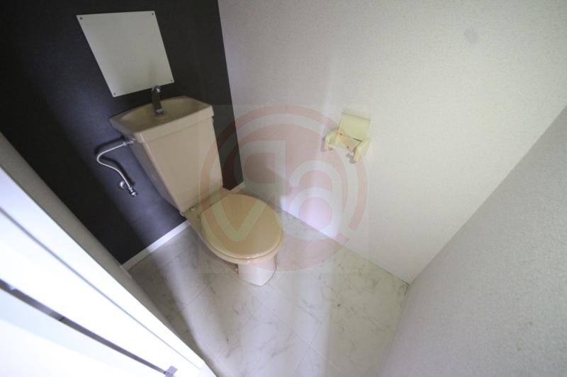 トイレ　落ち着いたトイレです