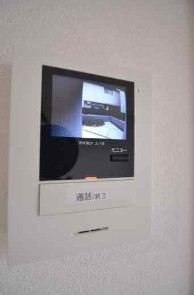 セキュリティ　モニター付きインターホンで防犯面も安心です！