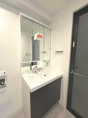 洗面設備　忙しい朝には欠かせない洗面所です