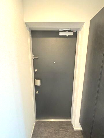 玄関　収納もある玄関です