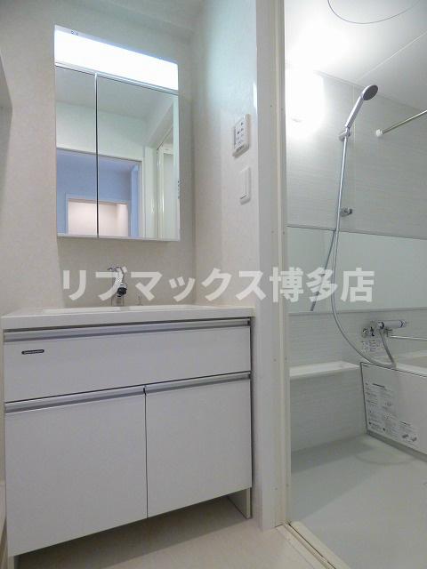 洗面設備　※写真と異なる場合は現状優先。