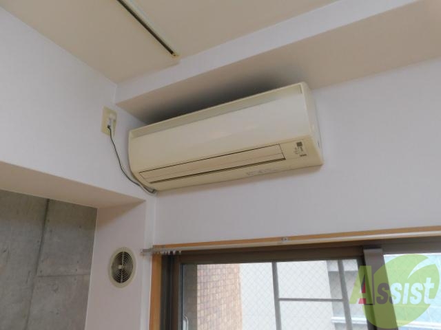 その他設備　エアコンついてます