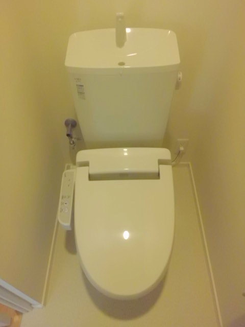 トイレ　トイレは嬉しいウォシュレット