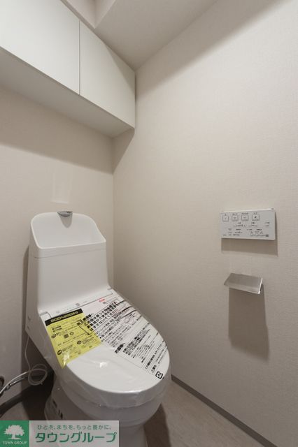 トイレ　※写真は同タイプ住戸です。