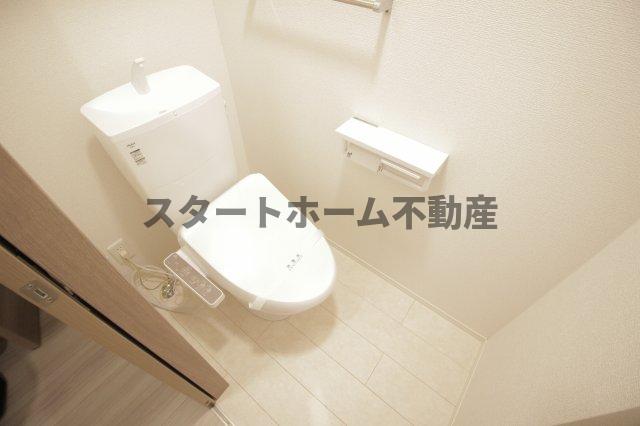 トイレ　トイレもきれいです