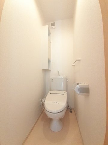トイレ　トイレもきれいです