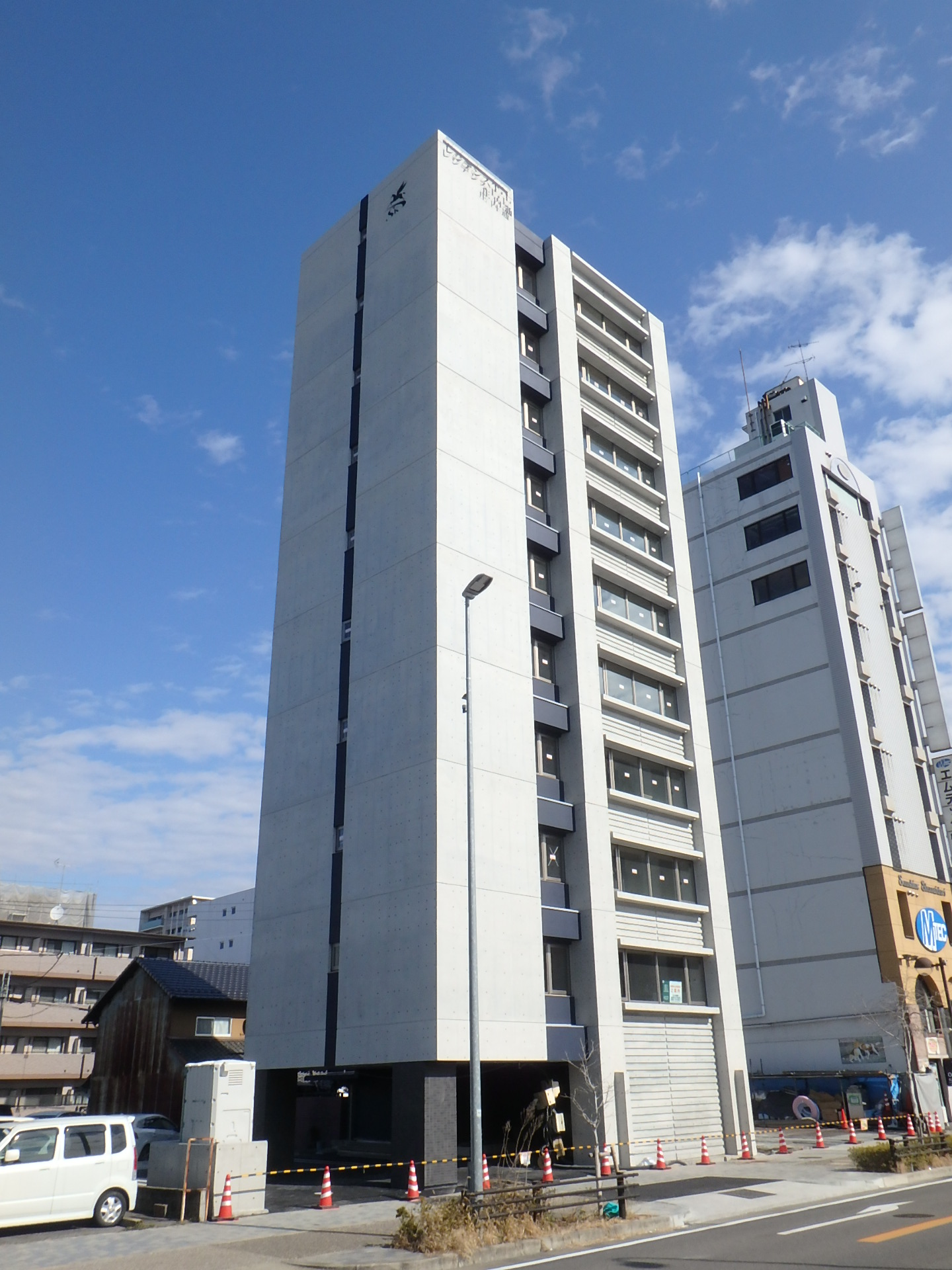 建物外観　お洒落なデザイナーズマンション☆彡