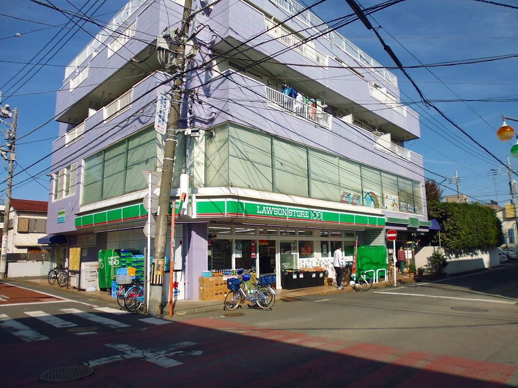 コンビニ　ローソンストア100南林間十一条店（コンビニ）まで388m