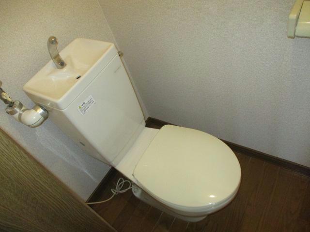 【関口マンションのトイレ】