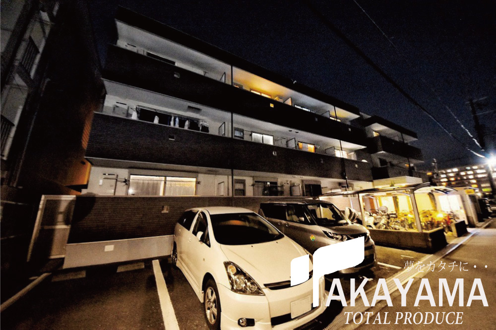 建物外観　夜の外観写真です★
