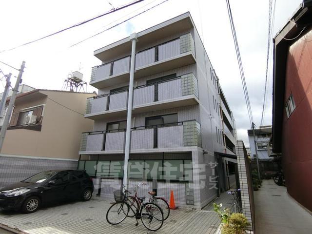 京都市上京区瓢箪図子町のマンションの建物外観