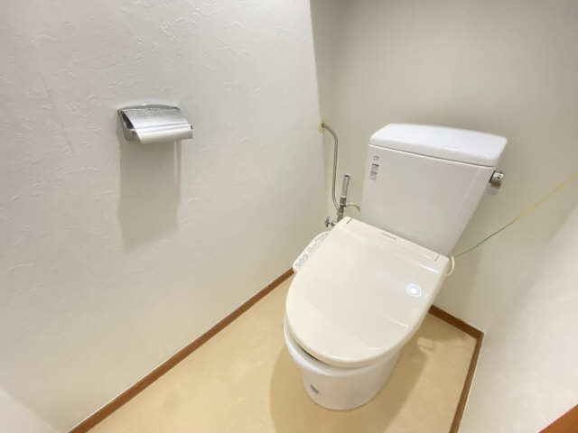 【オークラプラザのトイレ】
