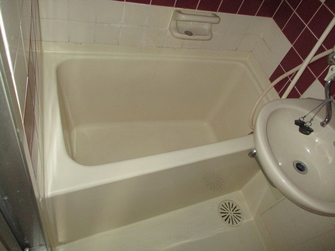 バス・シャワールーム　プレスイン金山