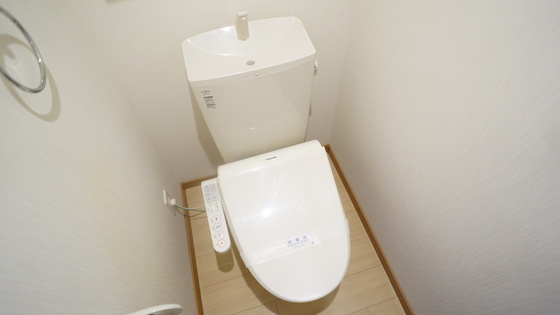 トイレ　シャワートイレ